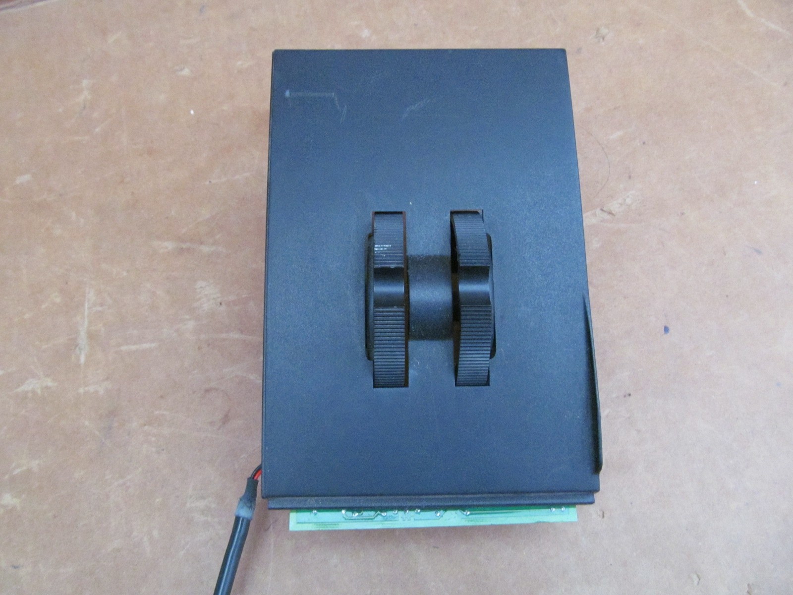 Kurzweil PC88mx keyboard parts: Pitch bend modulation control wheels assembly