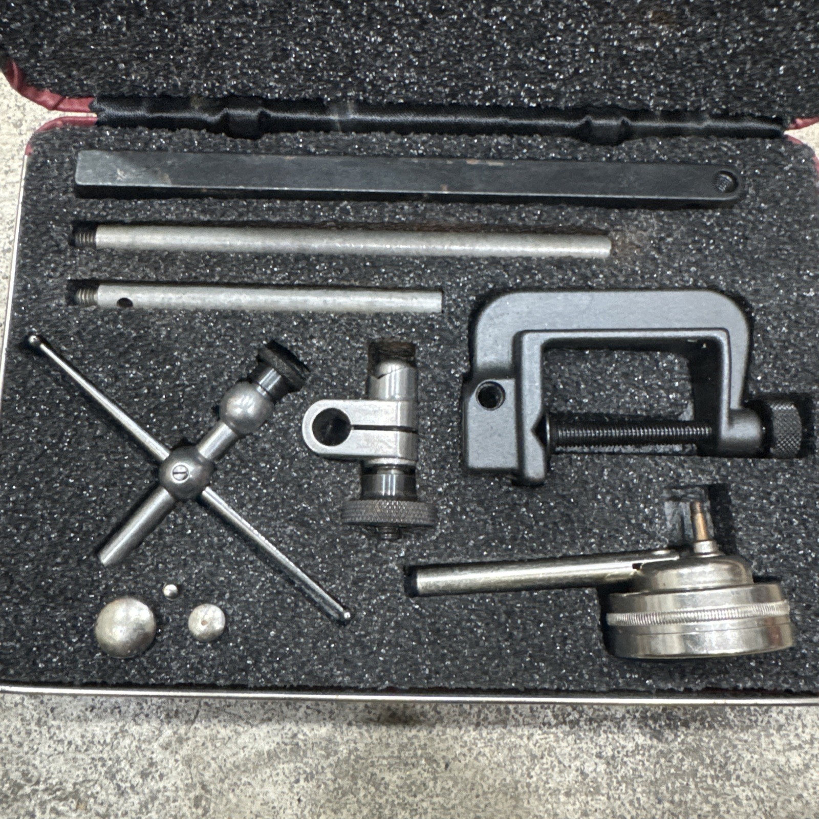 Starrett No. 196 Universal Dial Test Indicator With Case Machinist Tool
