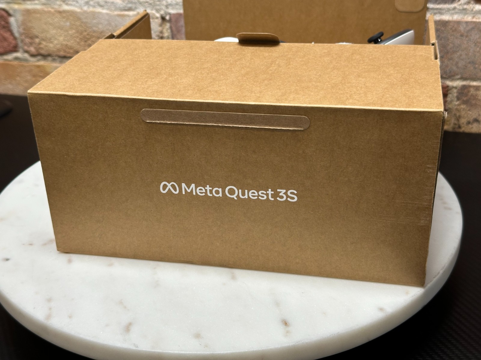 Meta Quest 3S All-in-One Headset 256GB Includes Batman Arkham Shadow Open Box