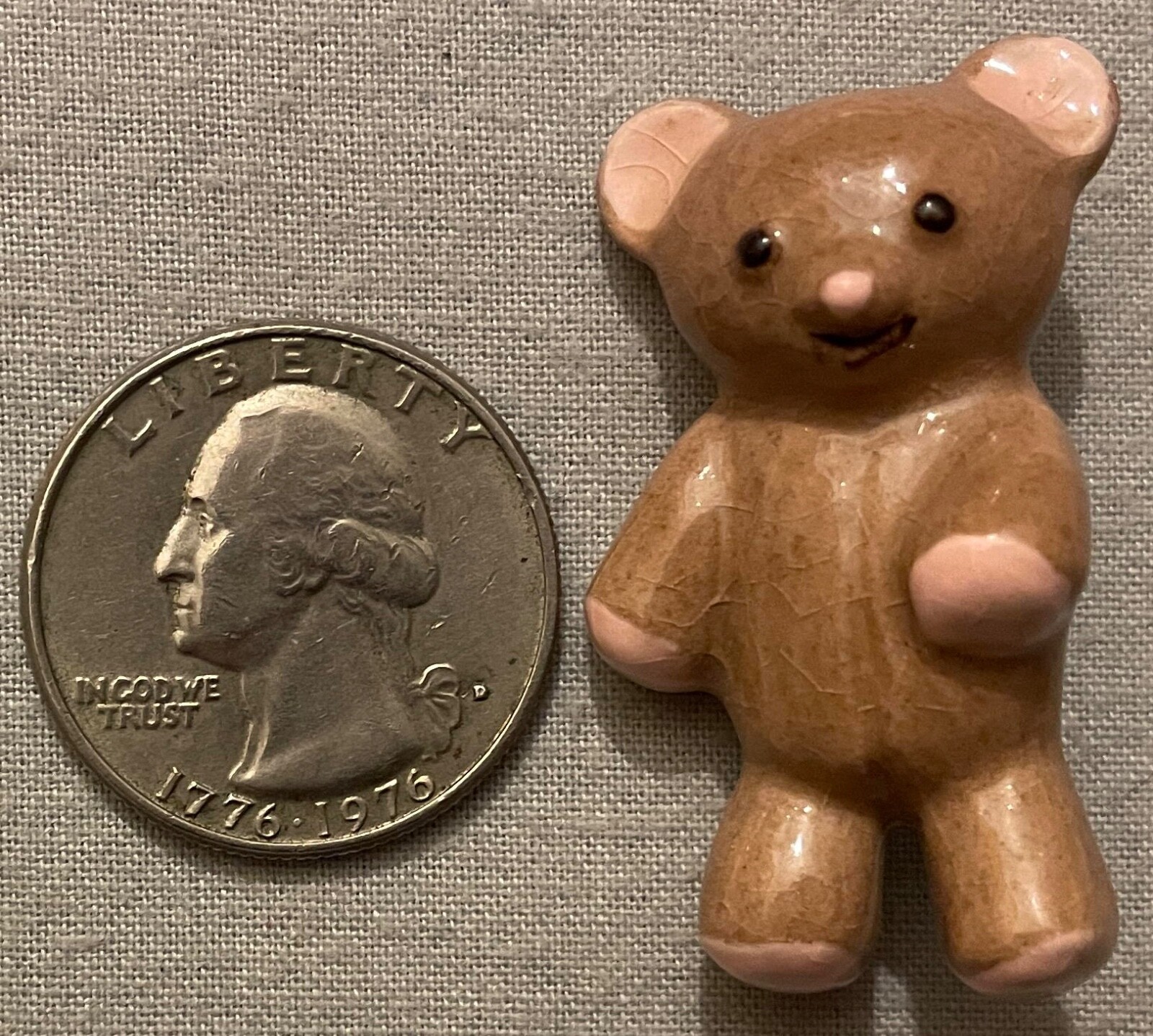 TEDDY BEAR Pin, approx. ¾"x 1 ½"