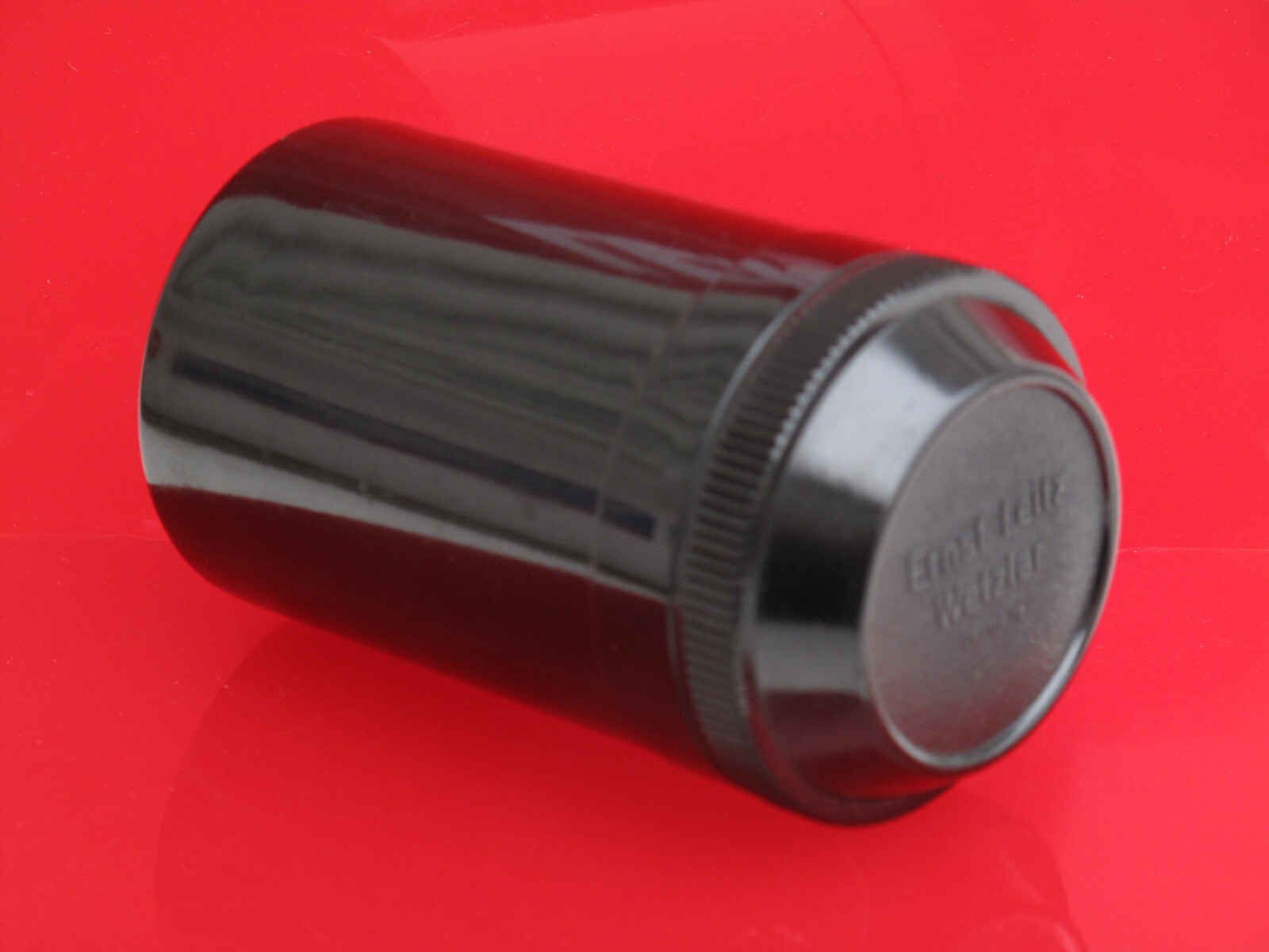 Leitz Leica bakelite case for 9cm f:4 Elmar lens , US SELLER "LQQK"