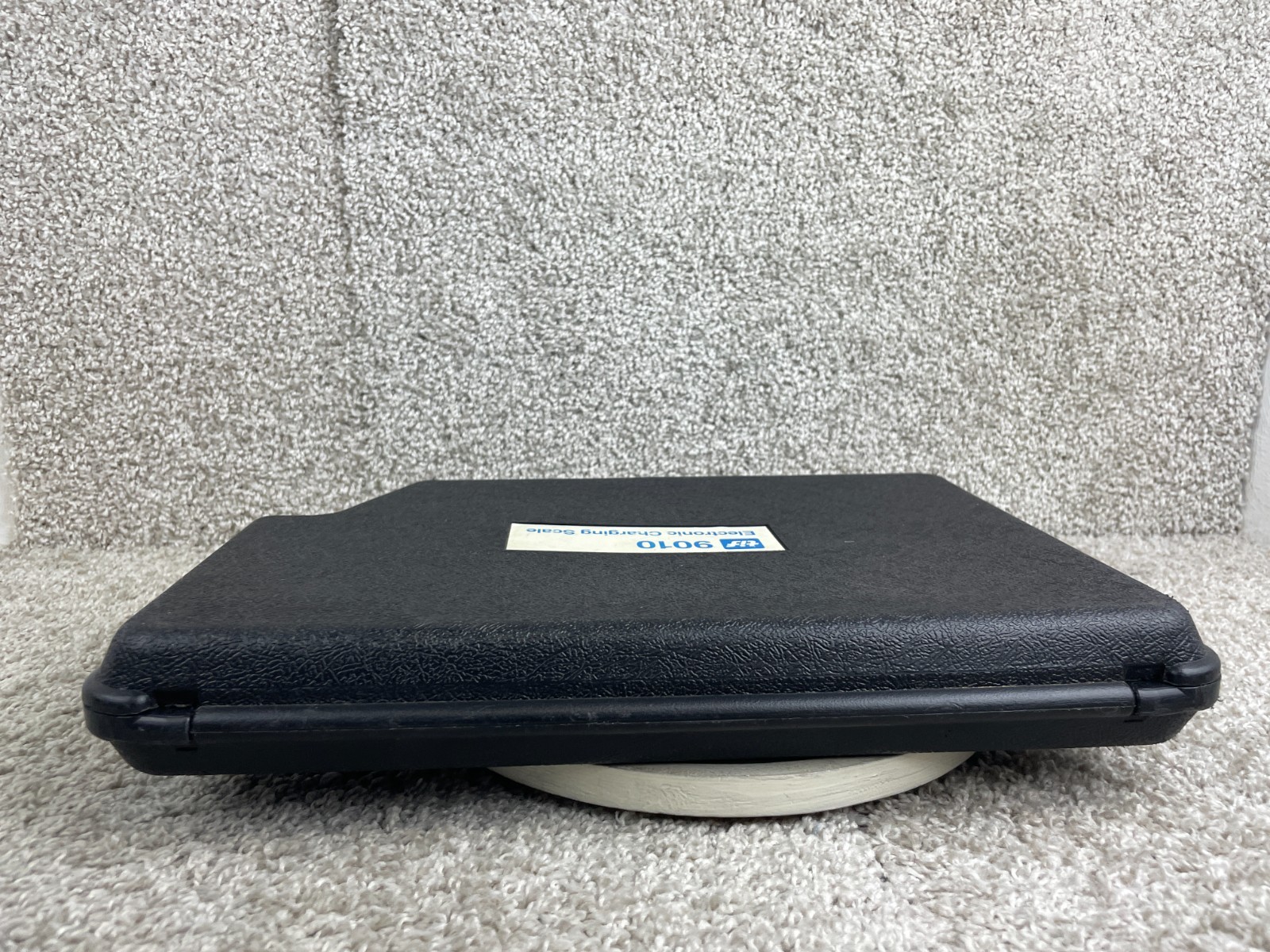 TIF 9010 Electronic Refrigerant Charging Scale with Durable Carrying Case