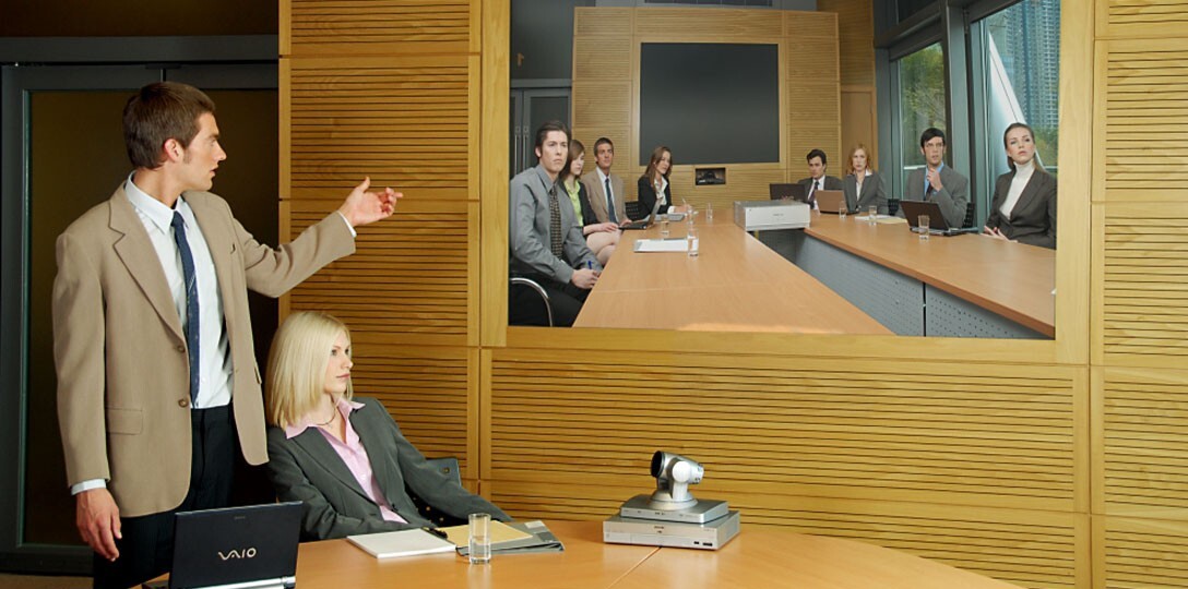 SONY PCS-XG80 (Video Conference Package)