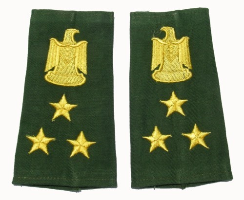 Iraqi Army Brigadier General shoulder boards on Green