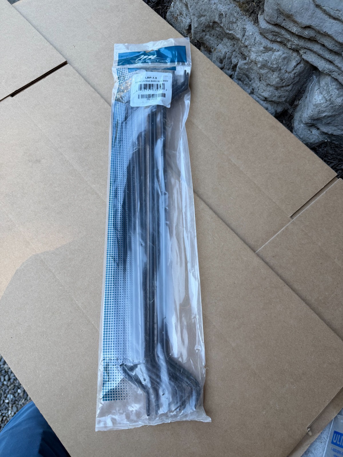 Middle Atlantic LBP-1.5 Lacing Bars 1.5" Offset - 10 Pack Horizontal Cable Manag