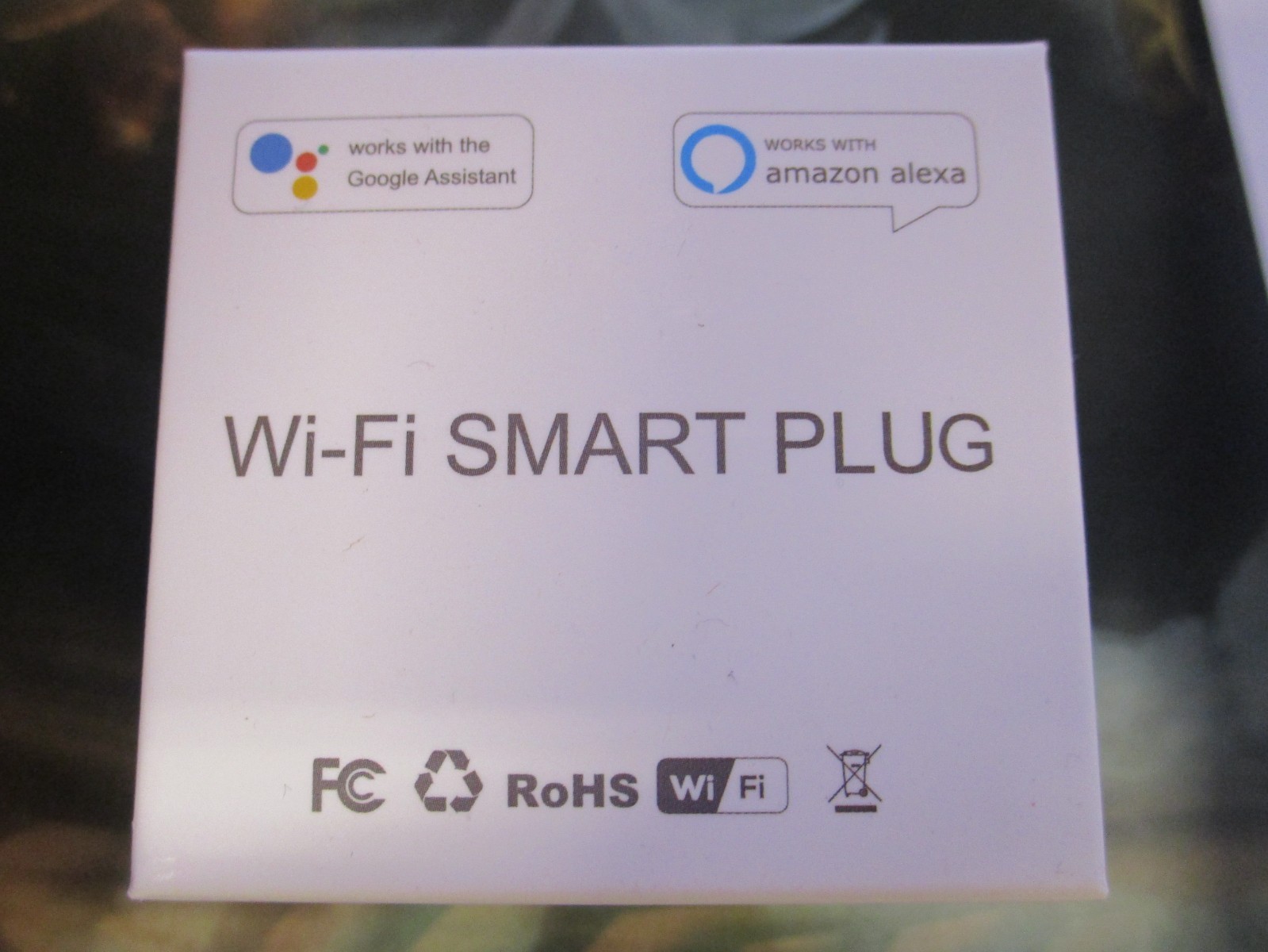 Pack of 10 (Wholesale Lot) P-ONE Smart Wall Outlet | Bluetooth Voice Control