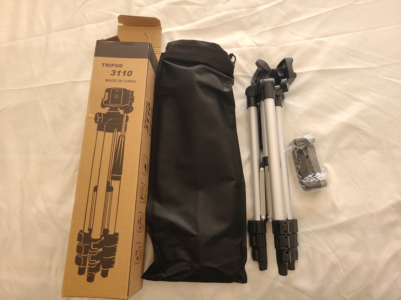 Shreya Digital 3110 Lightweight Quick Lever Lock Professional Tripod Stand