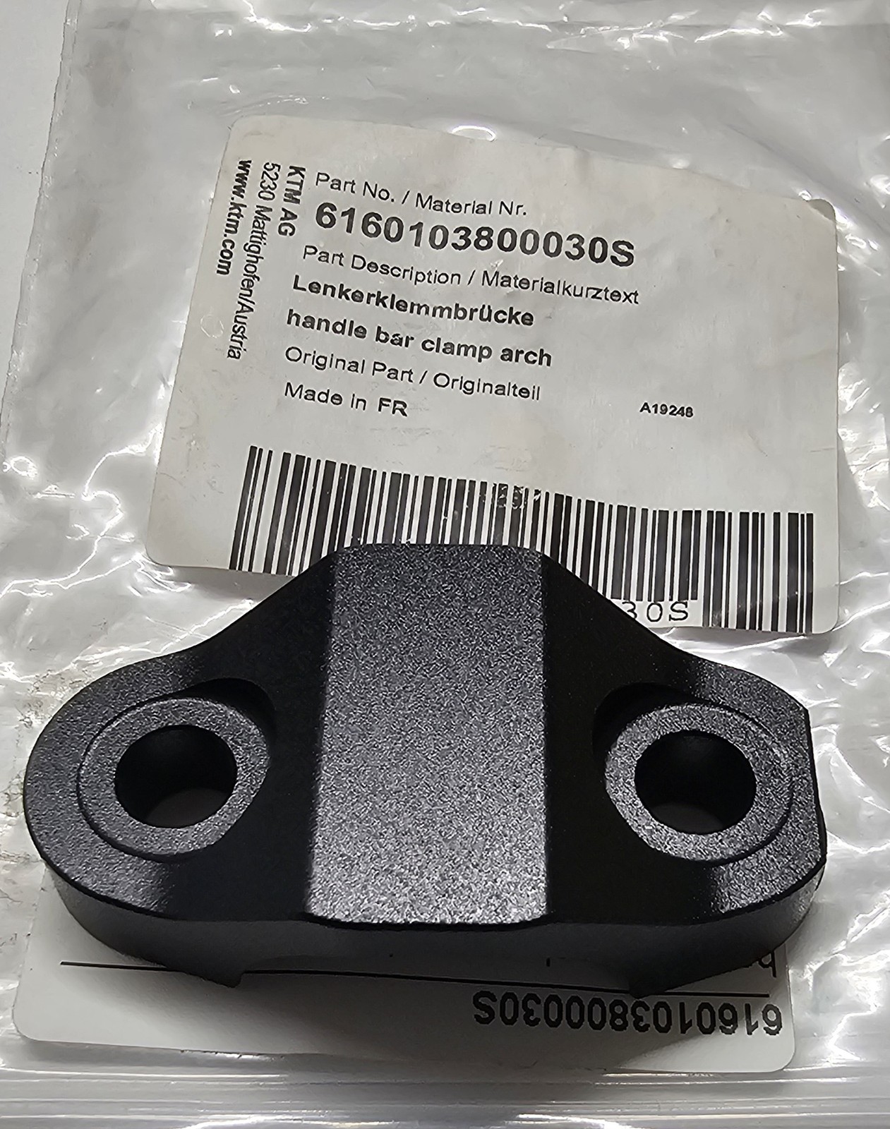 6160103800030S HANDLEBAR CLAMP GENUINE OEM KTM