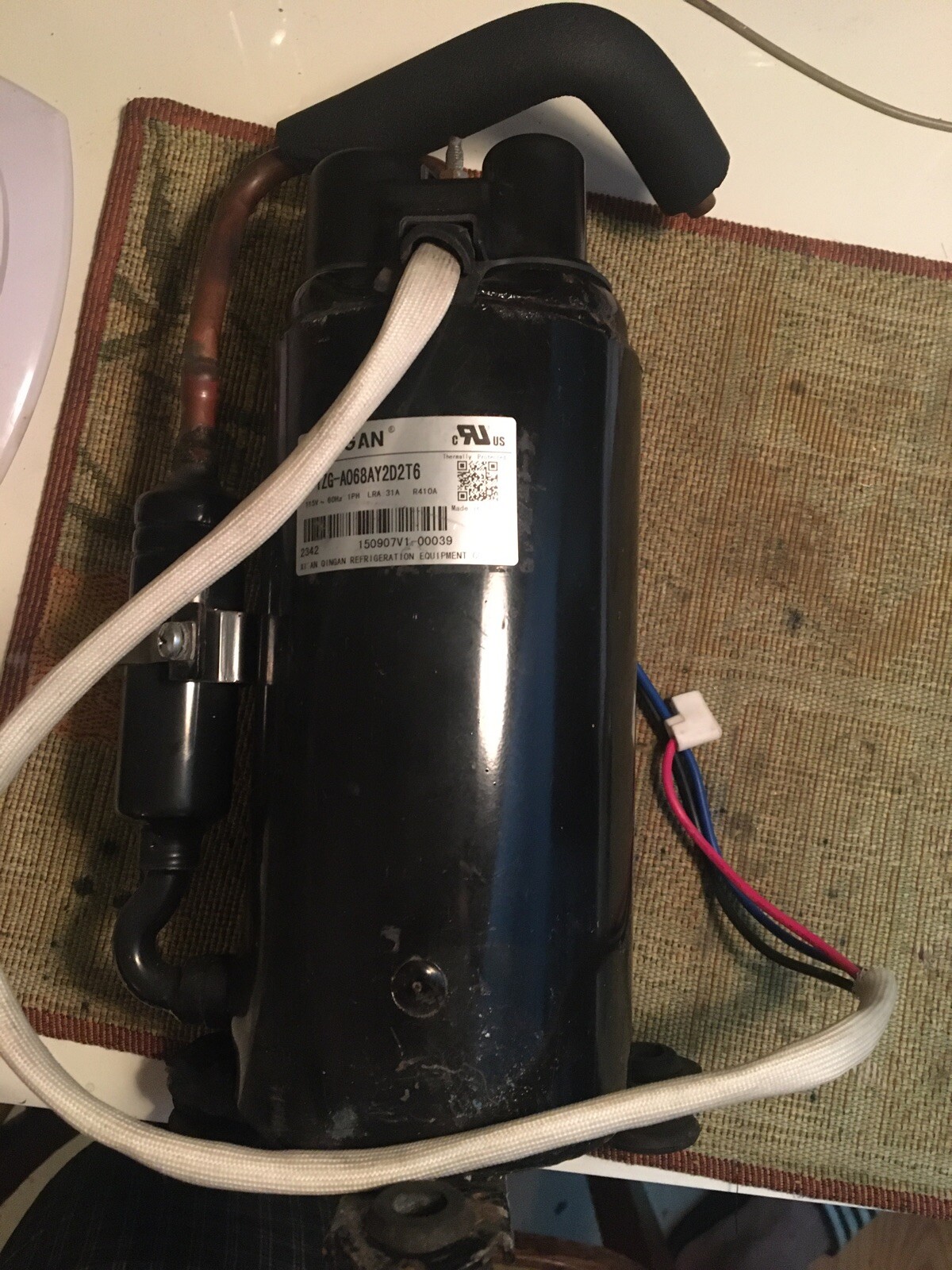 Window AC COMPRESSOR QINGAN  YZG-A068AY2D2T6   115V  R410A