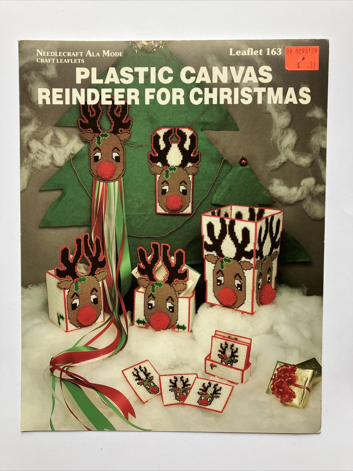 Needlecraft Ala Mode Leaflet #163 Plastic Canvas Reindeer for Christmas Pattern