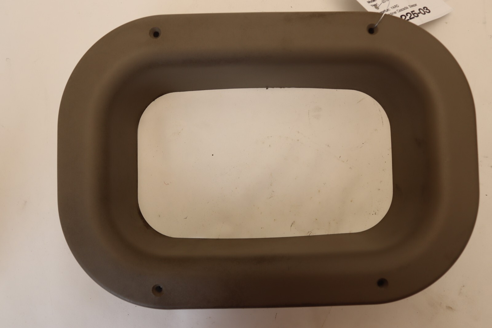 2008-2017 FREIGHTLINER CASCADIA 125 SLEEPER SIDEWALL VENT TRIM PANEL BEZEL OEM