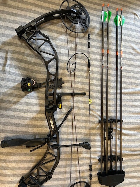 Bear Compound Bow Package – Ready to Hunt – Case, Arrows & Release Included