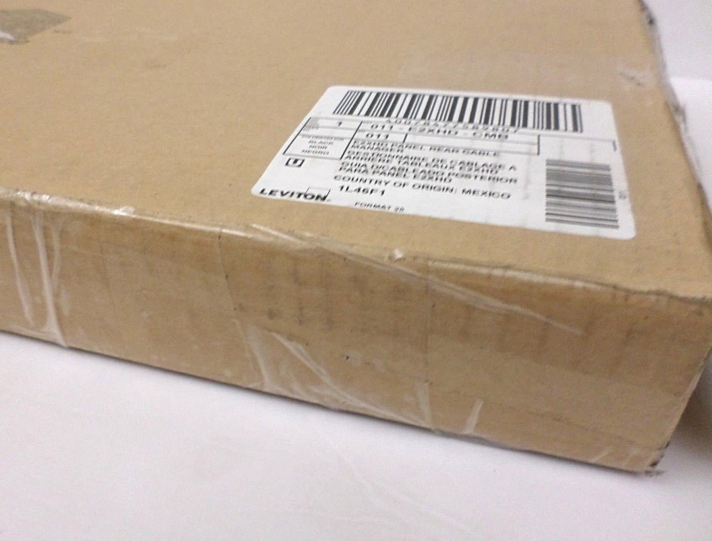 Leviton E2XHD-CMB Rear Cable Manager Black NOS OPEN BOX**