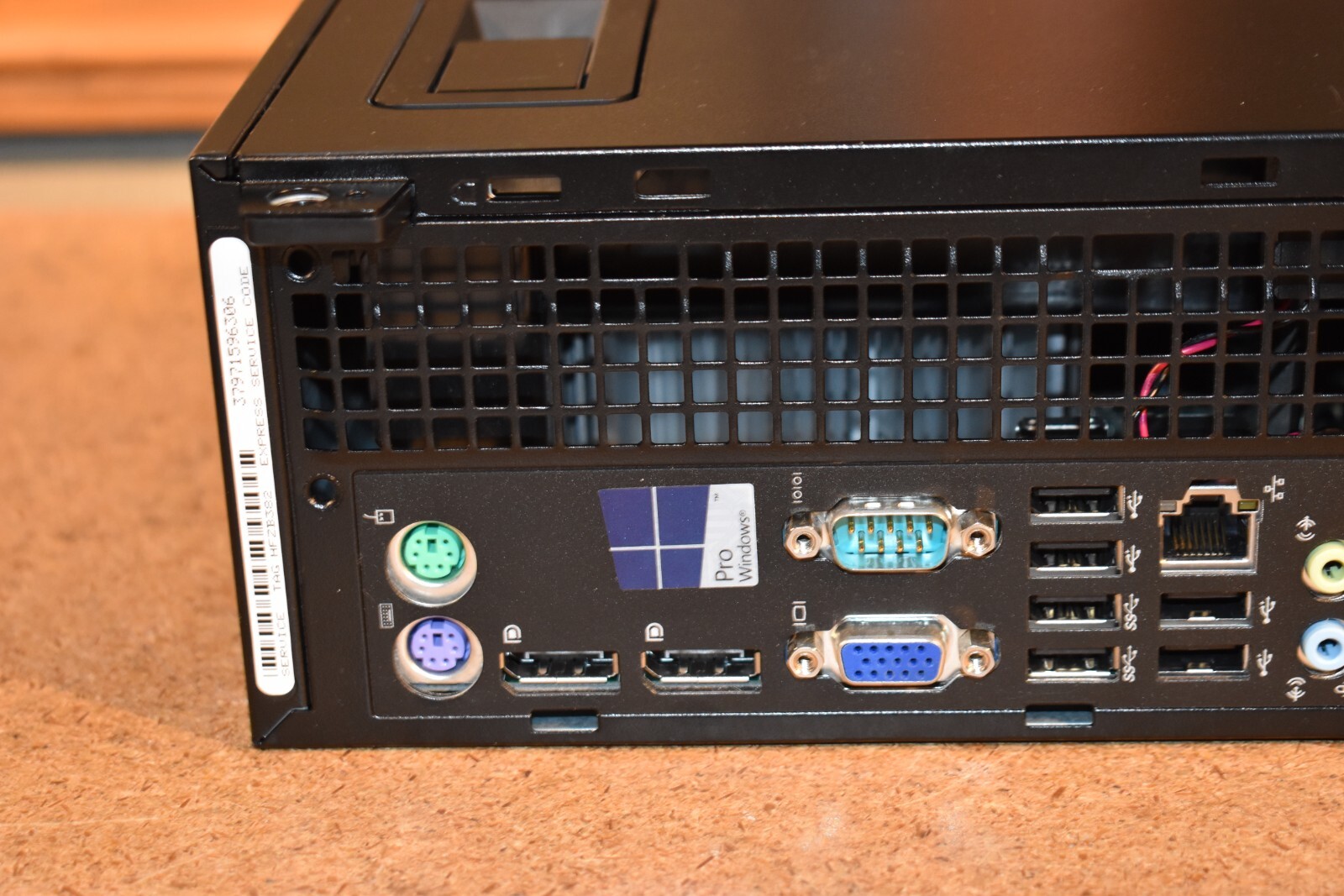 Dell Optiplex 9020 SFF Quad Core i7-4790 3.6GHz 32GB 2TB HDD Windows 7 64-bit