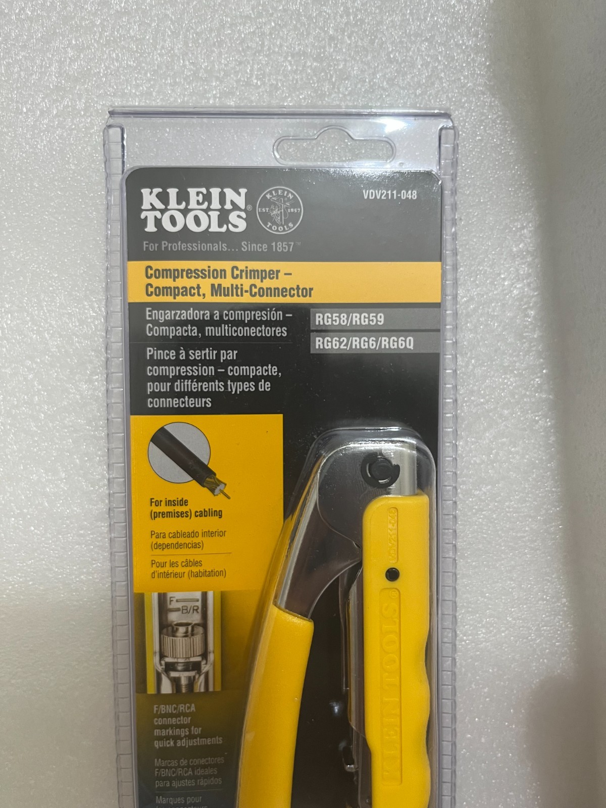 Klein Tools LanMap /CoaxMap Kit 11 pcs and new VDV211-048 and Scout Pro 2 Case