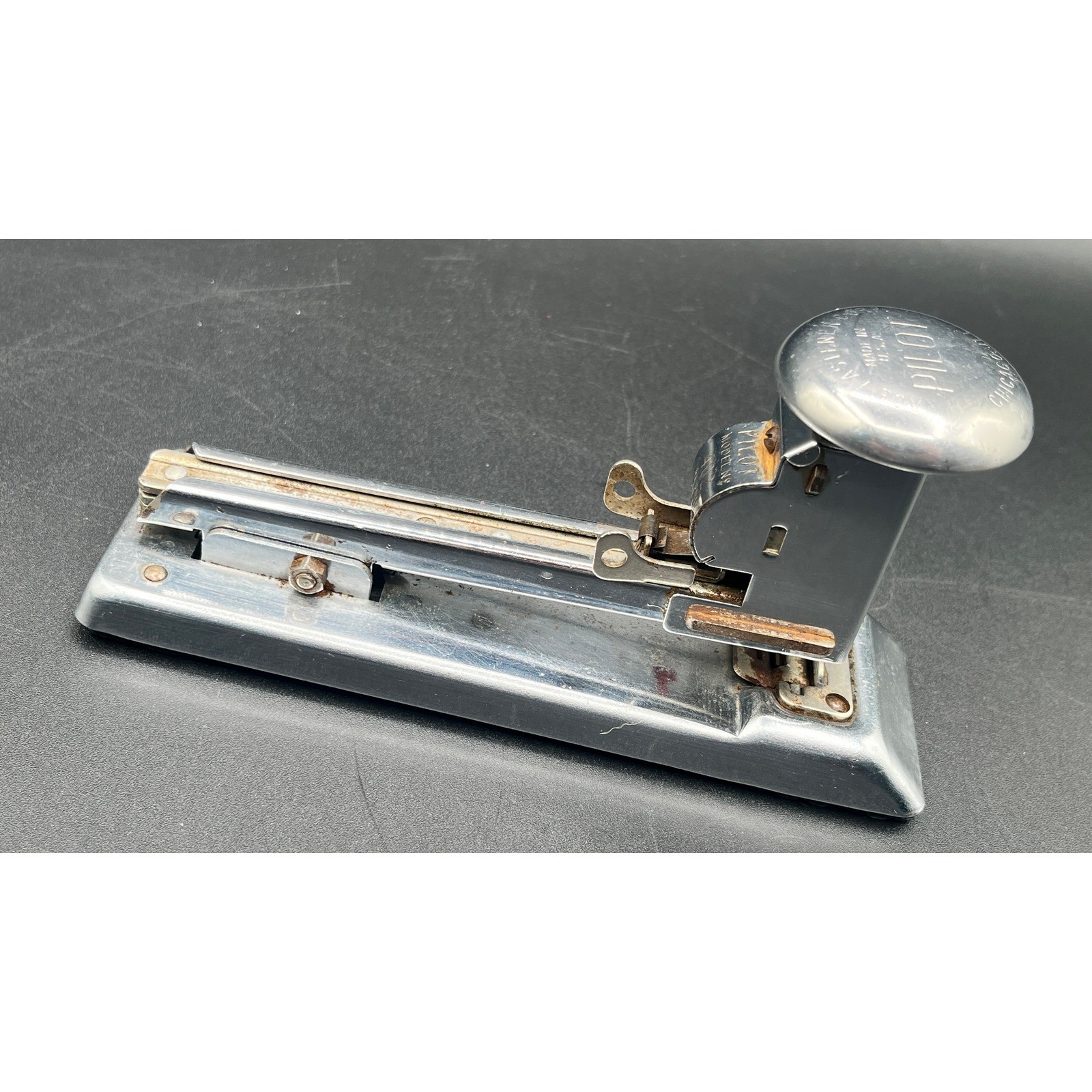 Vtg 1930s Ace Fastener Corp Pilot Model No 402 Stapler USA Chicago Heavy Gauge