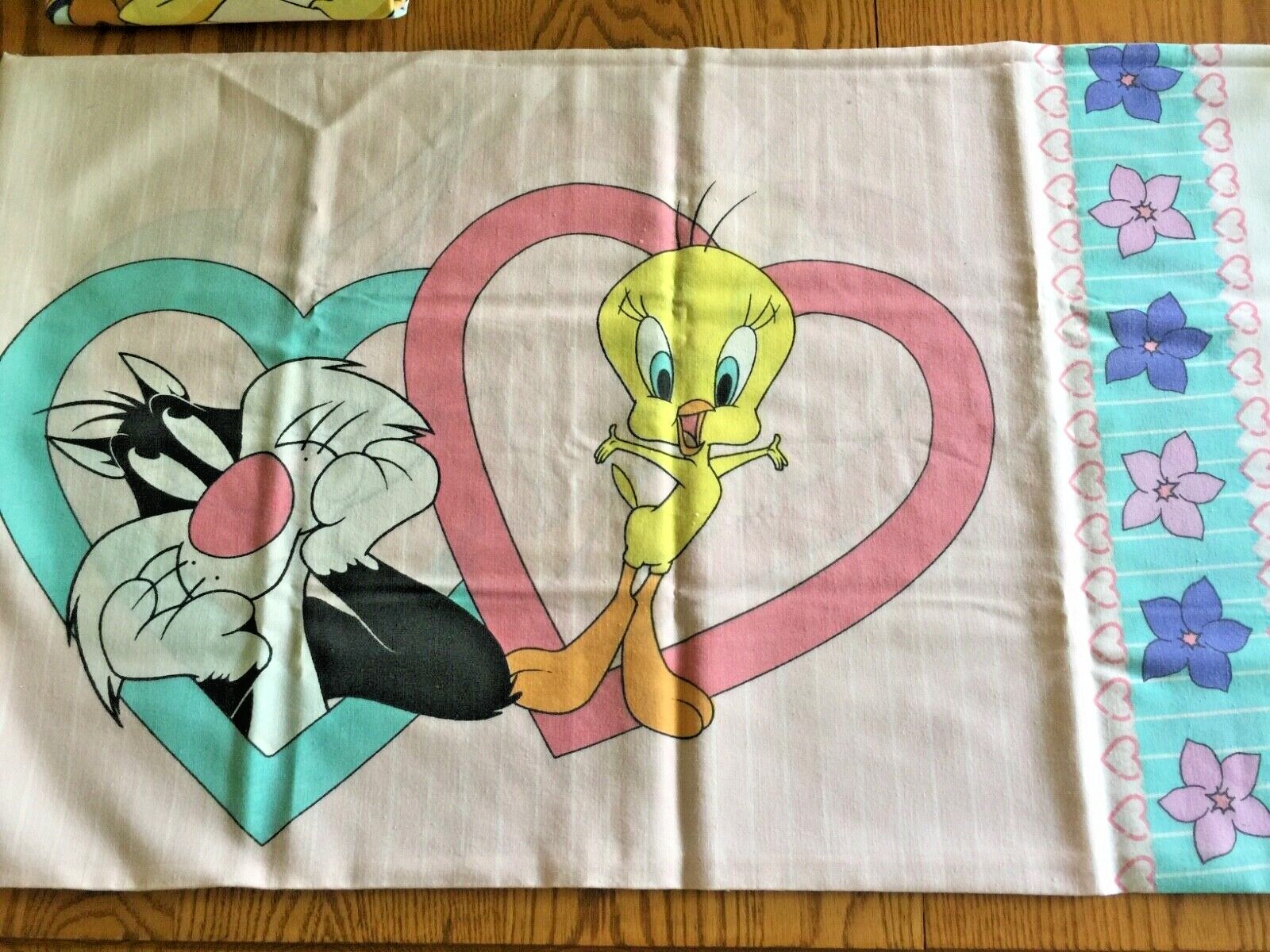 HTF Vintage Warner Bros TWEETY, SYLVESTER & BUGS BUNNY Reversible Pillowcase