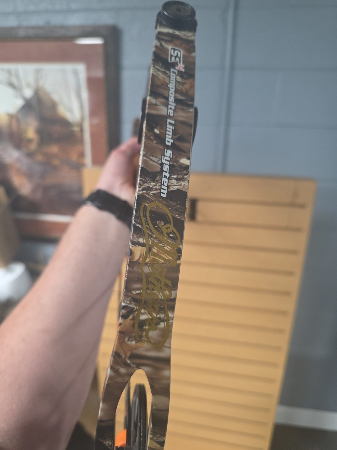 Mathews DXT Compound Bow 50-60 29in Draw Lost Camo