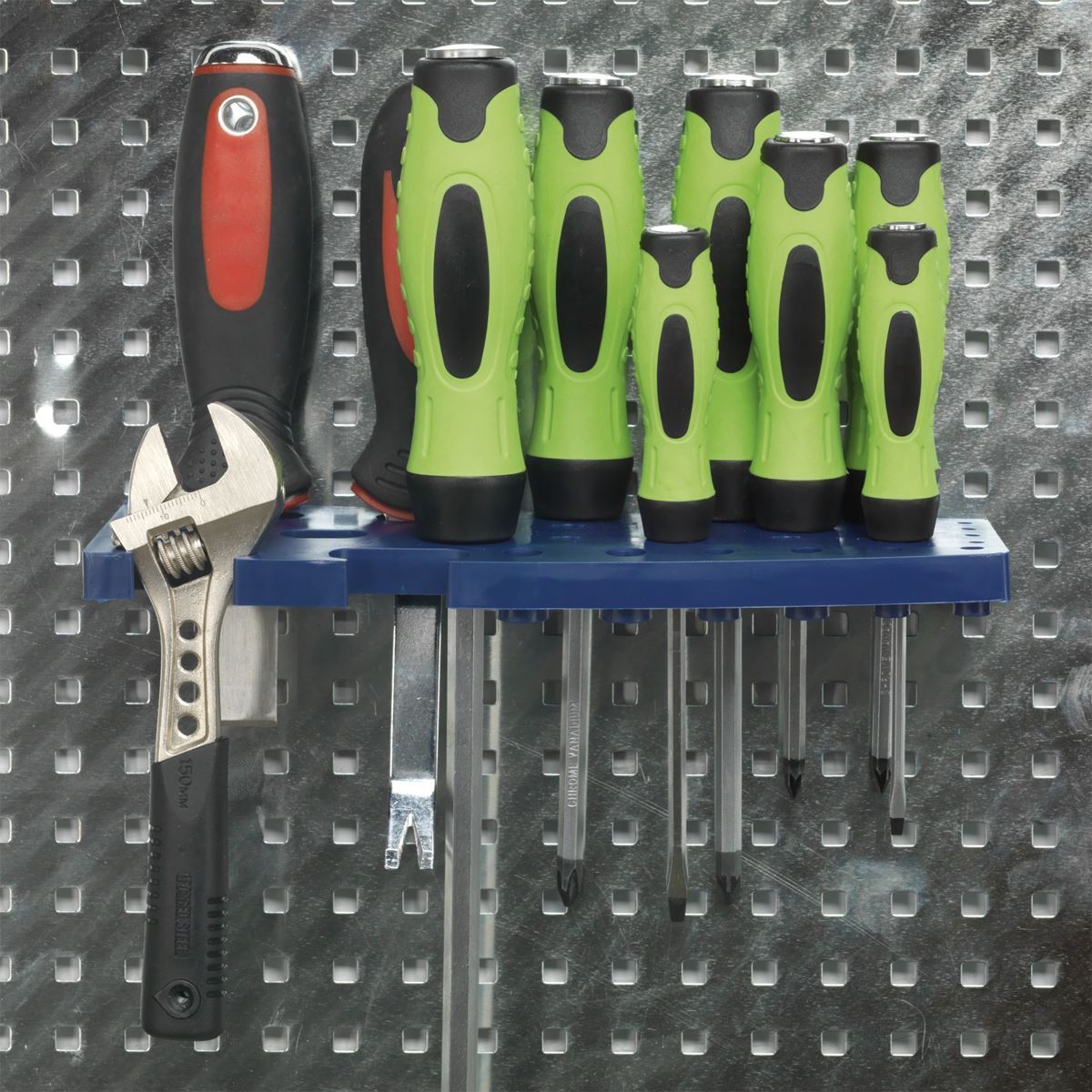 Siegen Wall Storage Pegboard Set 34pc S01102