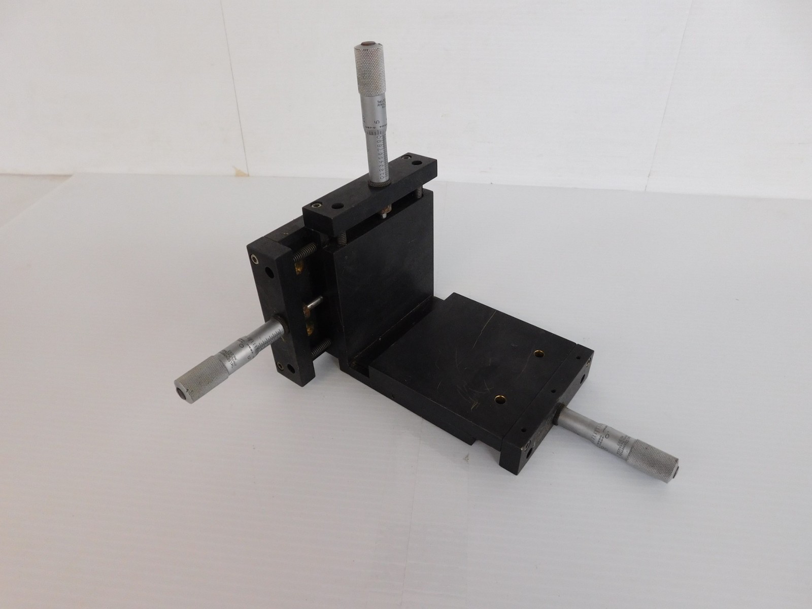 OPTICAL MOTION XY STAGE (LKP149)