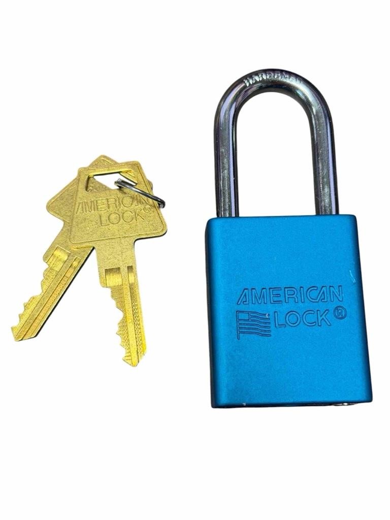 NEW Solid Aluminum Blue Padlock 5 Pin A1106BLU Keyed Different With 2 Keys