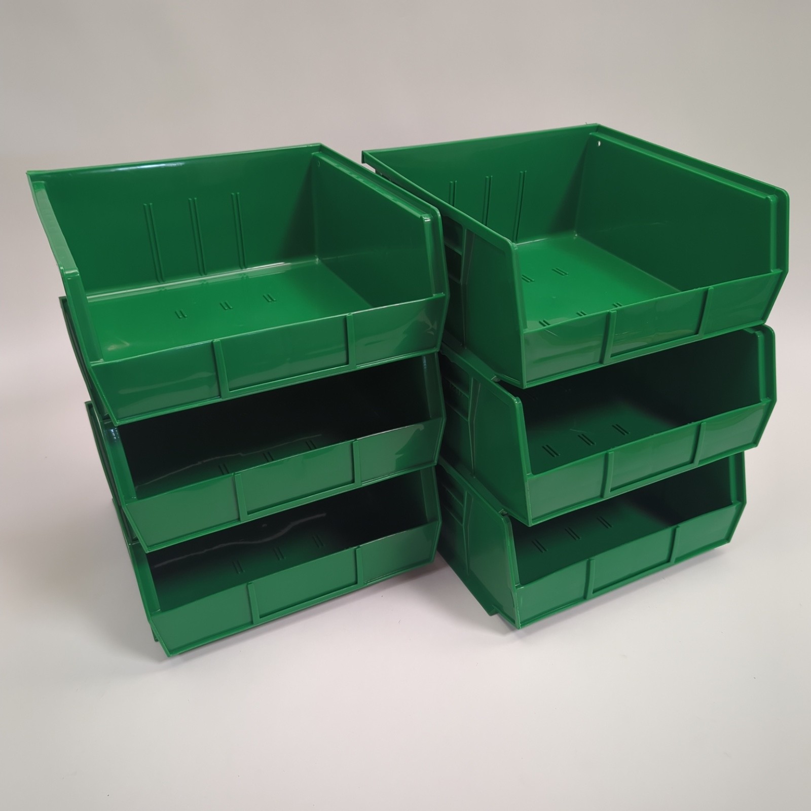 Lot of 6 Uline S-12417-G Plastic Stackable Storage Bins 11 x 11" x 5" Green
