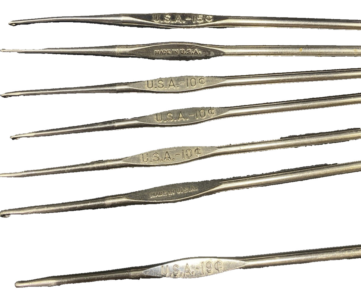 Vintage Boye Crochet Hook Set Metal Hooks w/ Case Mixed USA Markings