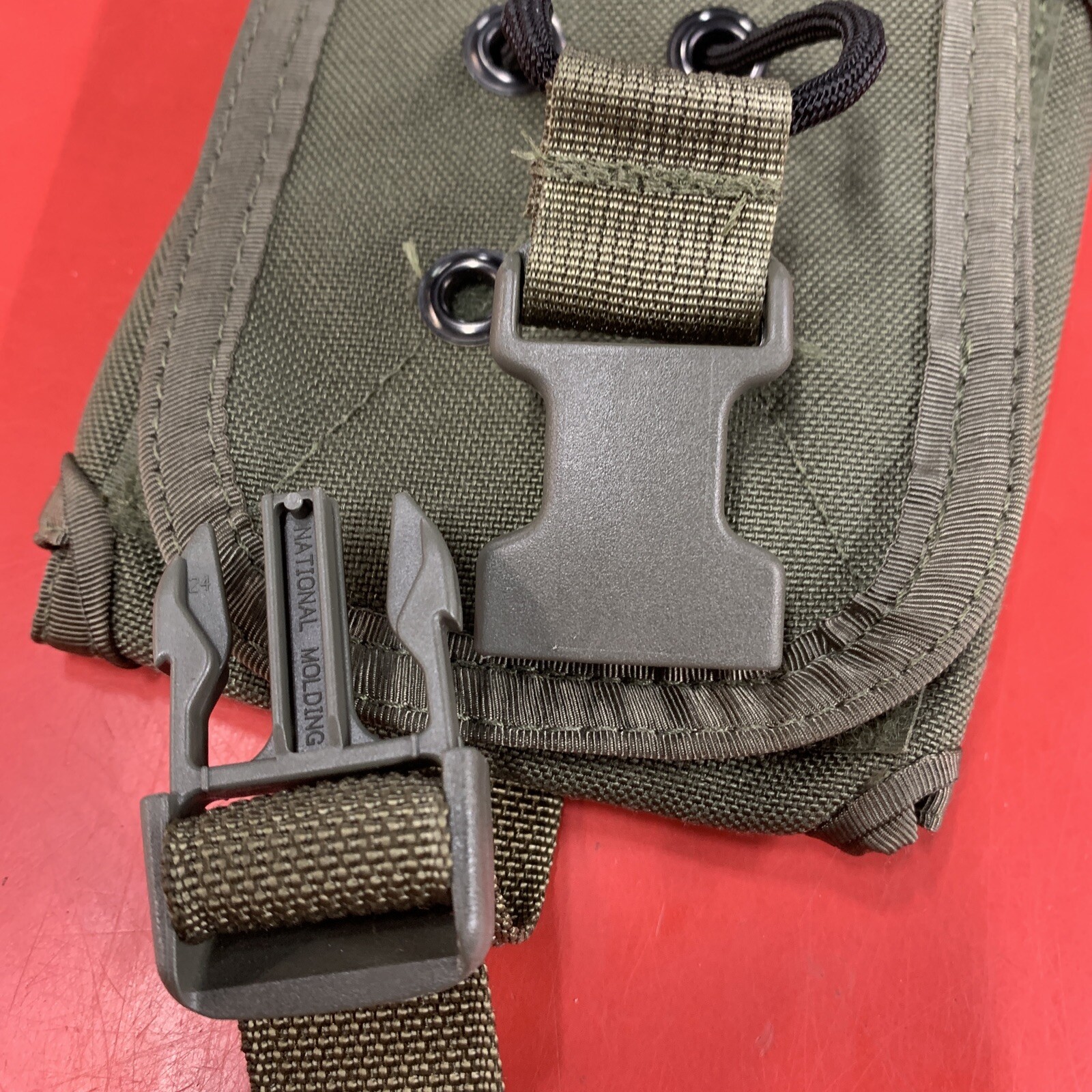MSA Paraclete Universal Radio Pouch Forest Green