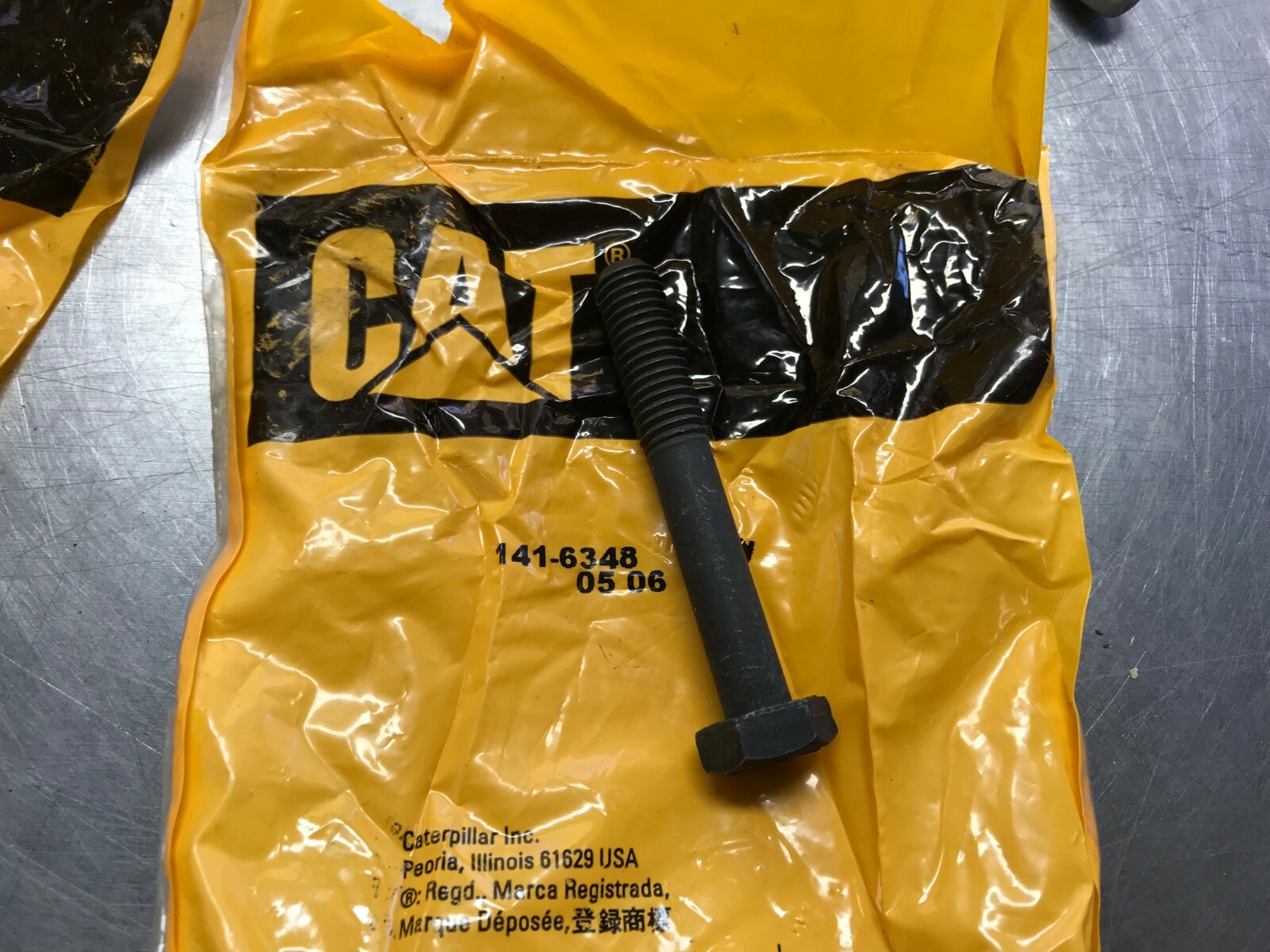 1416348  GENUINE OEM  CAT  BOLT  QTY of 2 Bolts   Caterpillar  141-6348