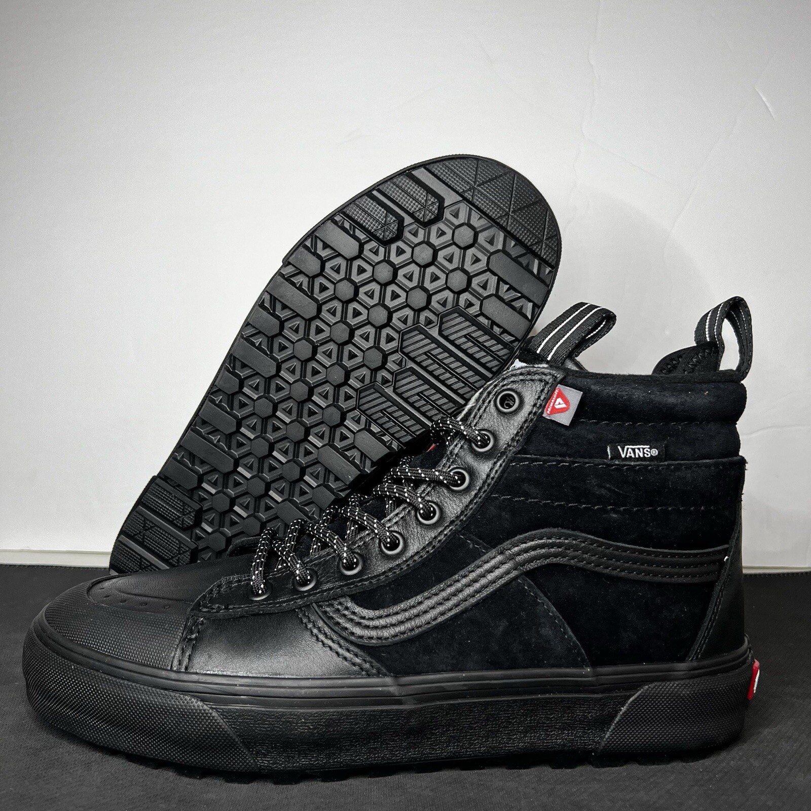Vans SK8 HI MTE 2 Primaloft Hydroguard Black Mens Shoes Sz NEW*