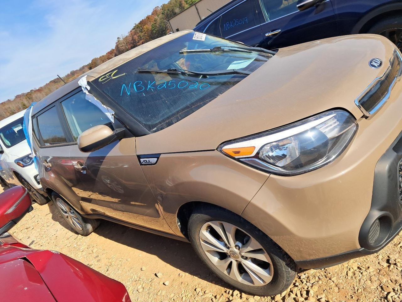 SOUL      2015 Glove Box 4866998