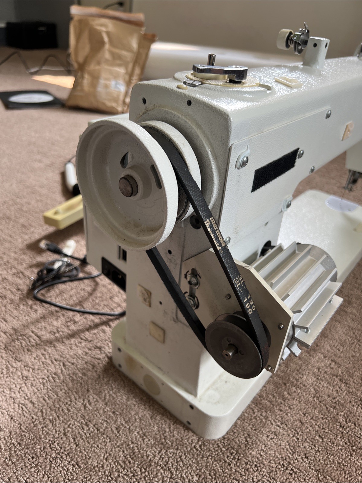 18" Longarm Quilting Machine Read Description Needs Service