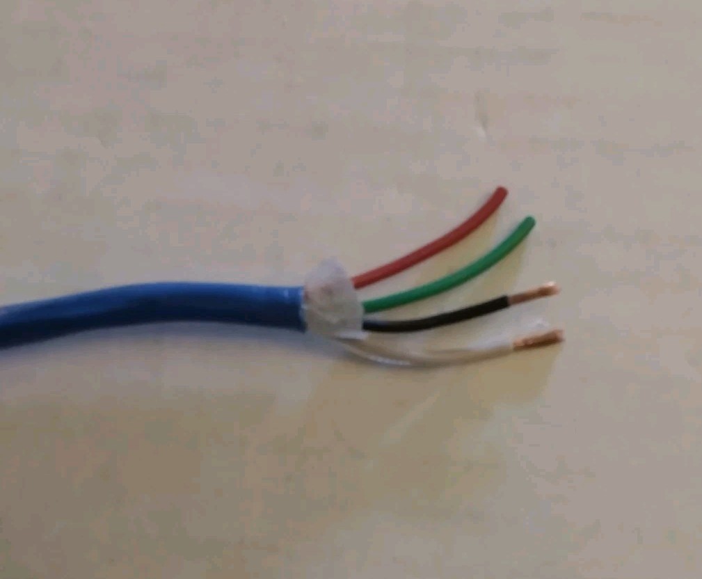 AUDIO/SPEAKER CABLE 4 CONDUCTOR 16 AWG 26 STRAND 500FT ROLL