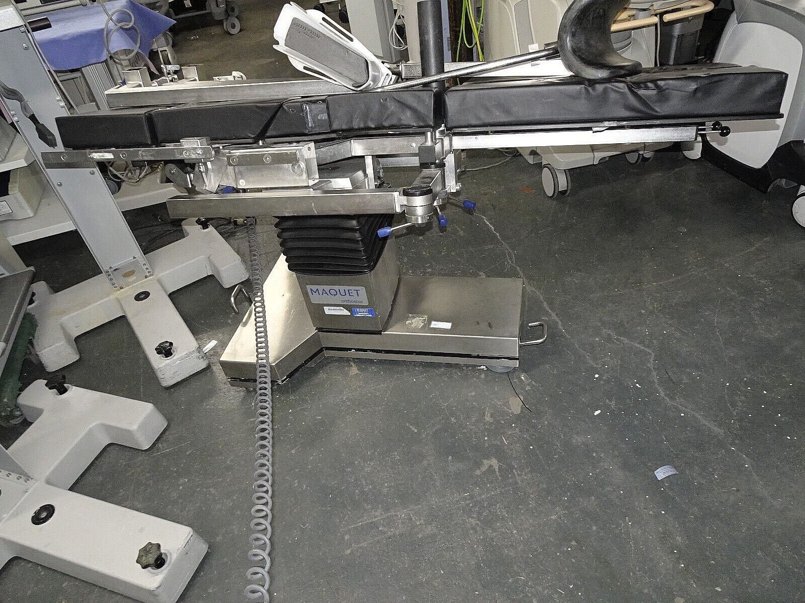 MAQUET ORTHOSTAR ORTHOPEDIC TABLE