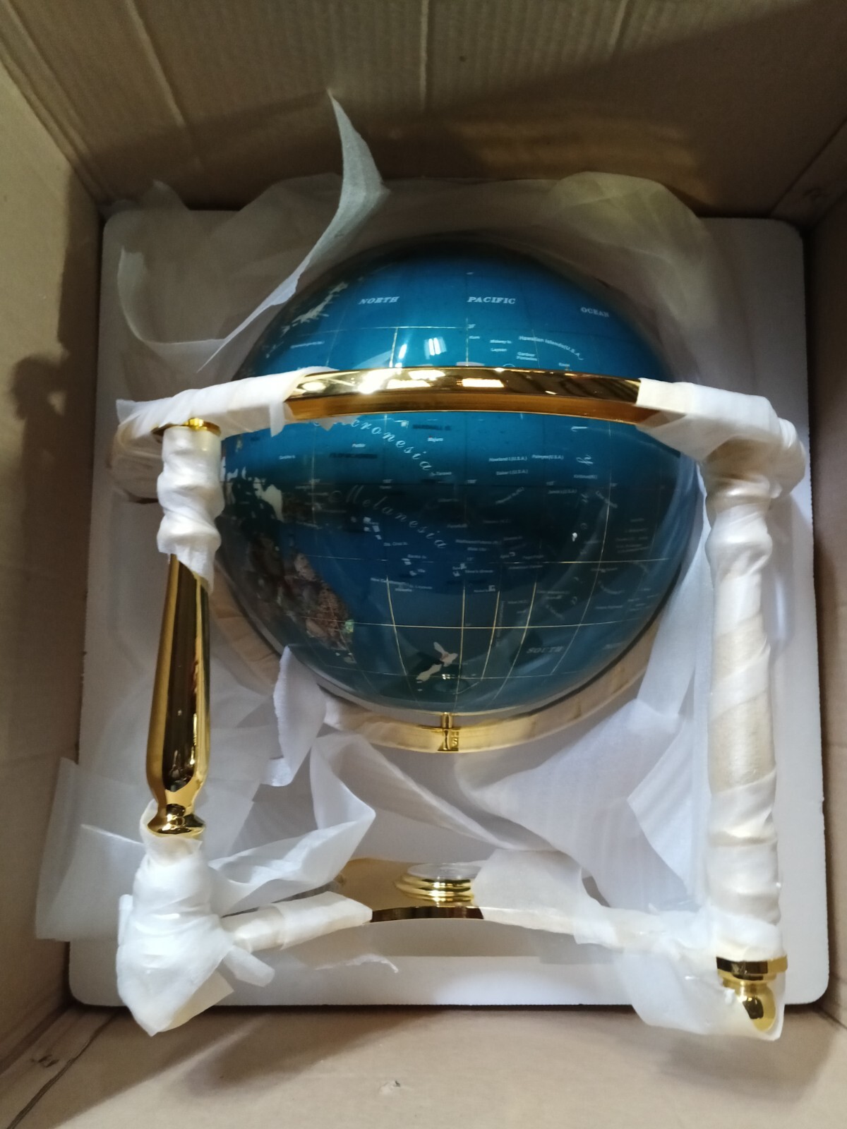 large gemstone globe 13in dia still in box  like world atlas ,like world globe