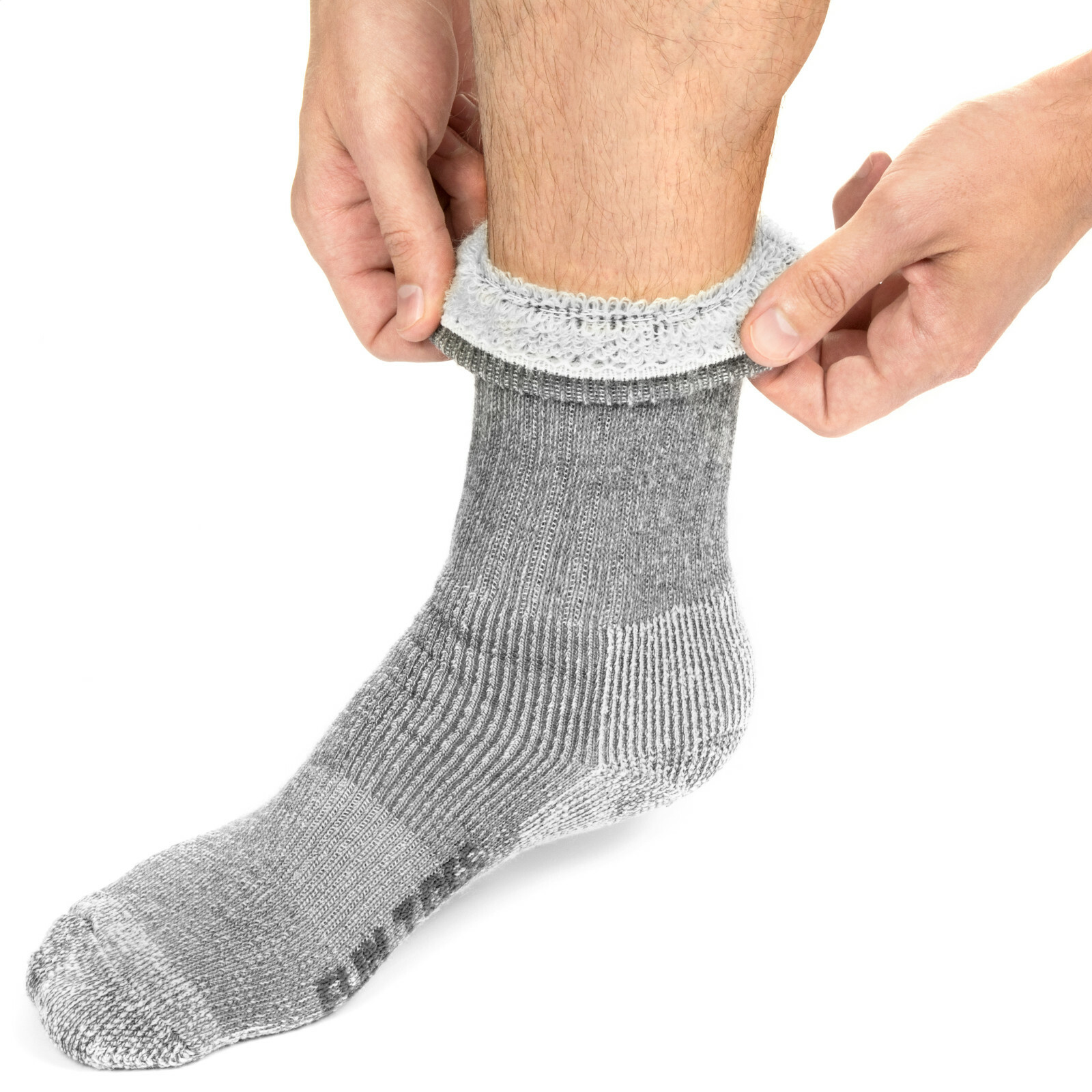 Men heavy duty PRIME Merino Wool Socks 4 Pack for winter ski & trailing
