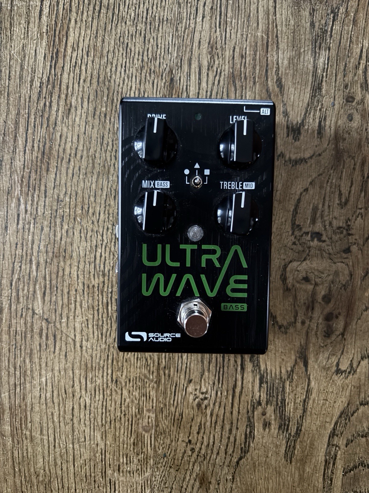 Source Audio SA251 Ultrawave Bass Effects Pedal