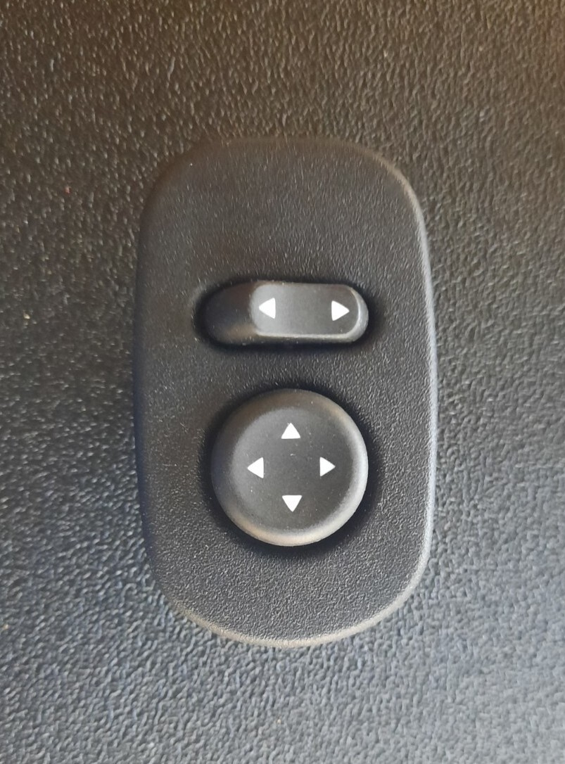 International Power Mirror Switch - OEM - 2505204C1 ,4084847C1 90-16