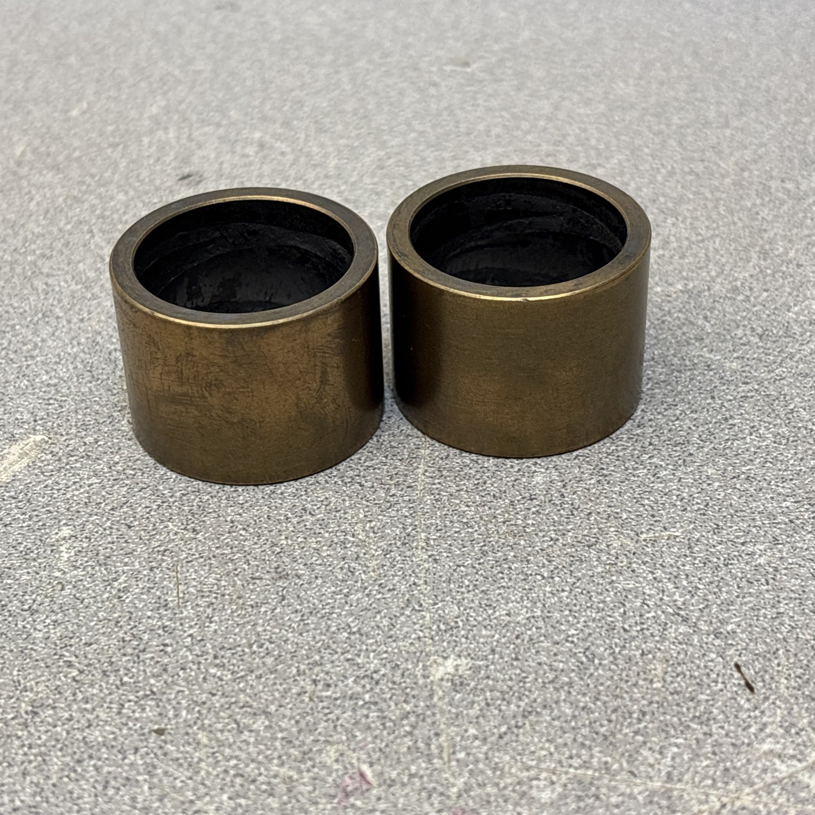 NEW LOT OF 2 Cast Bronze 1822-08 Sleeves 1-1/8 ID x 1-3/8 OD x 1 OAL