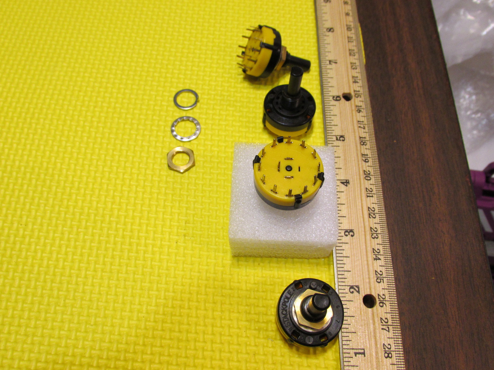Rotary Switch Stackpole 1 Pole 2 to 12 Throw Position Adjustable Quantity of 1