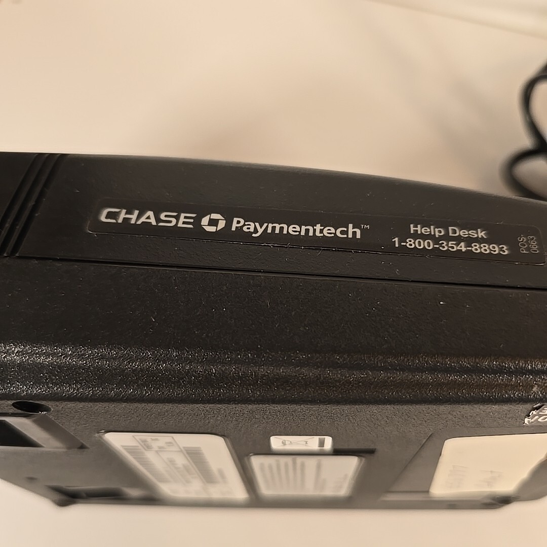 Hypercom T7Plus Credit Card Machine Reader