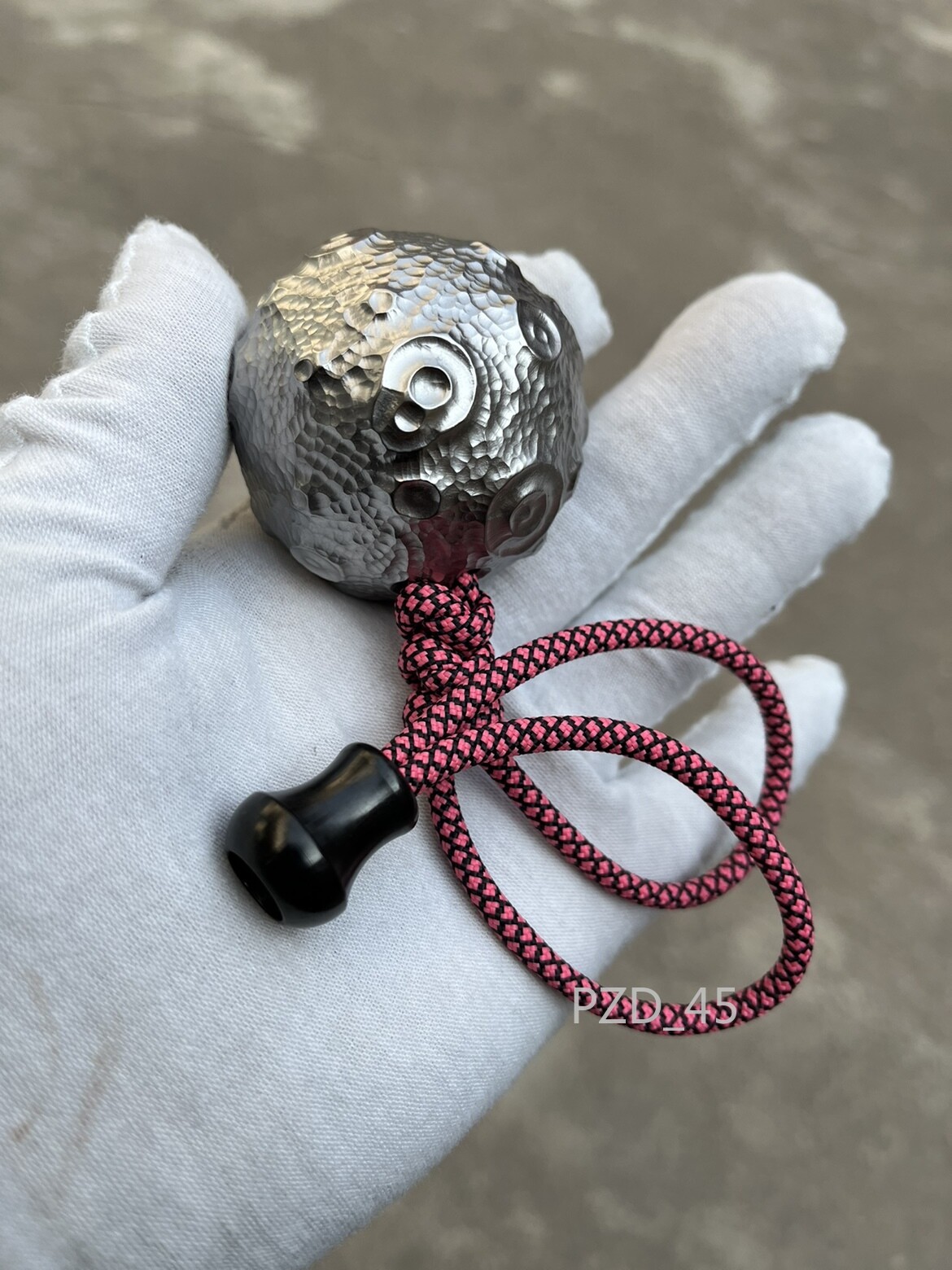 EDC Pure Titanium Solid Meteorite Hand Ball Collectible Fingertip Toys