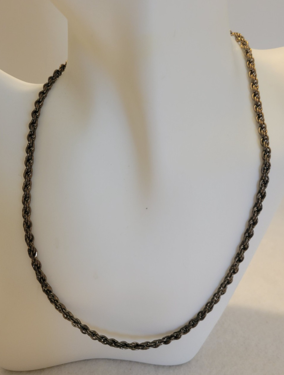 Necklace Silver Tone GunMetal Rope Chain Link Elegant Minimalist Fashion Jewelry