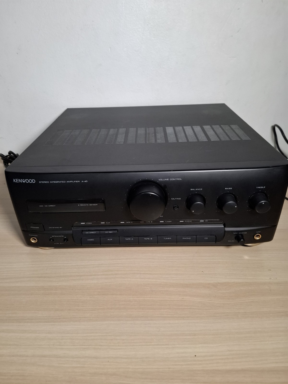 KENWOOD A-45 Stereo Integrated Amplifier With Phono Stage