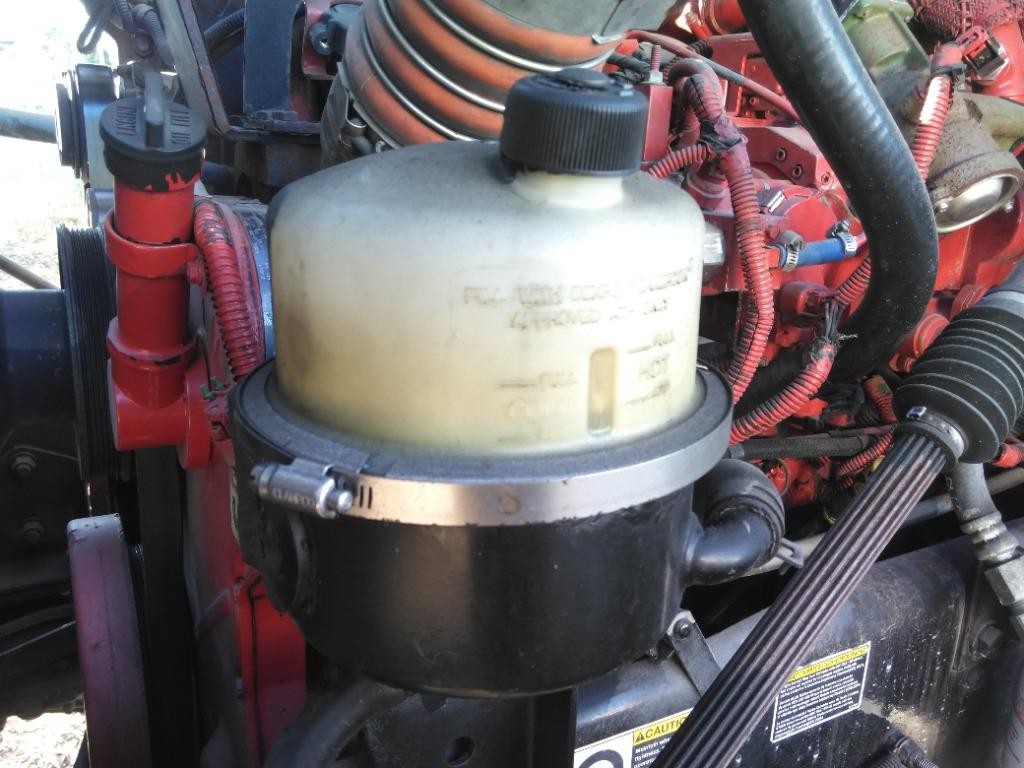 Replaces 2017 KENWORTH T440 POWER STEERING RESERVOIR ,  FL