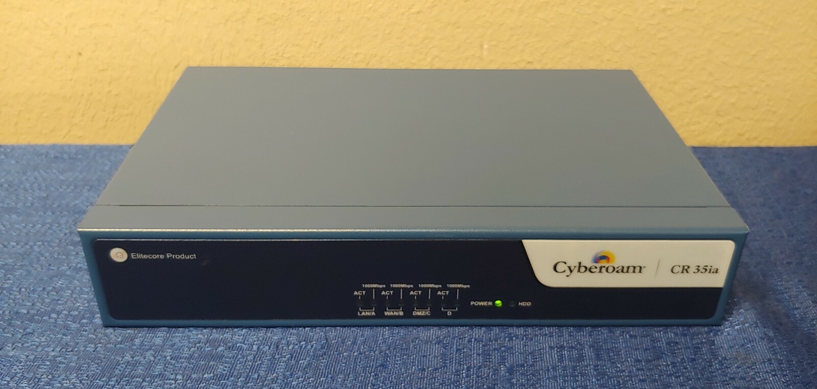 Cyberoam CR35ia Firewall Unified Threat Management (UTM) Appliance