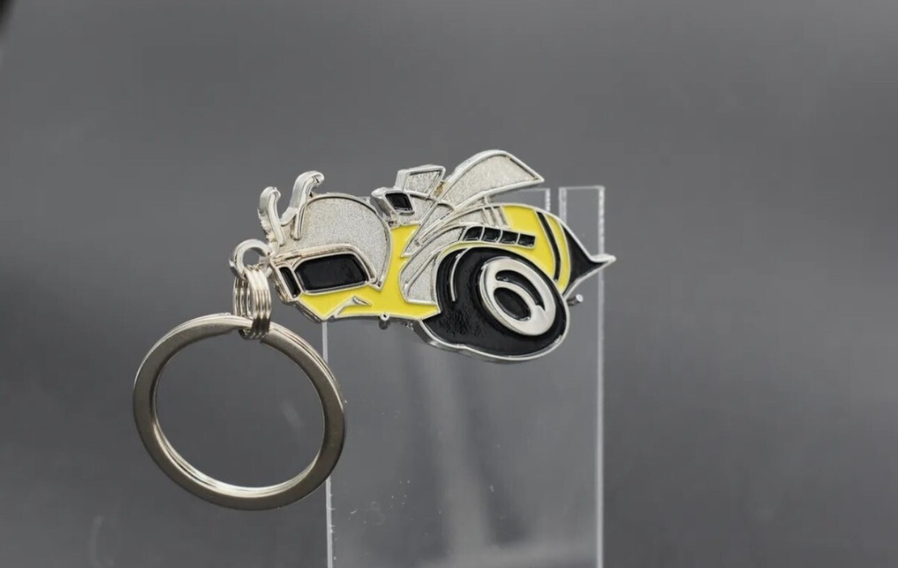Dodge Superbee emblem keychain