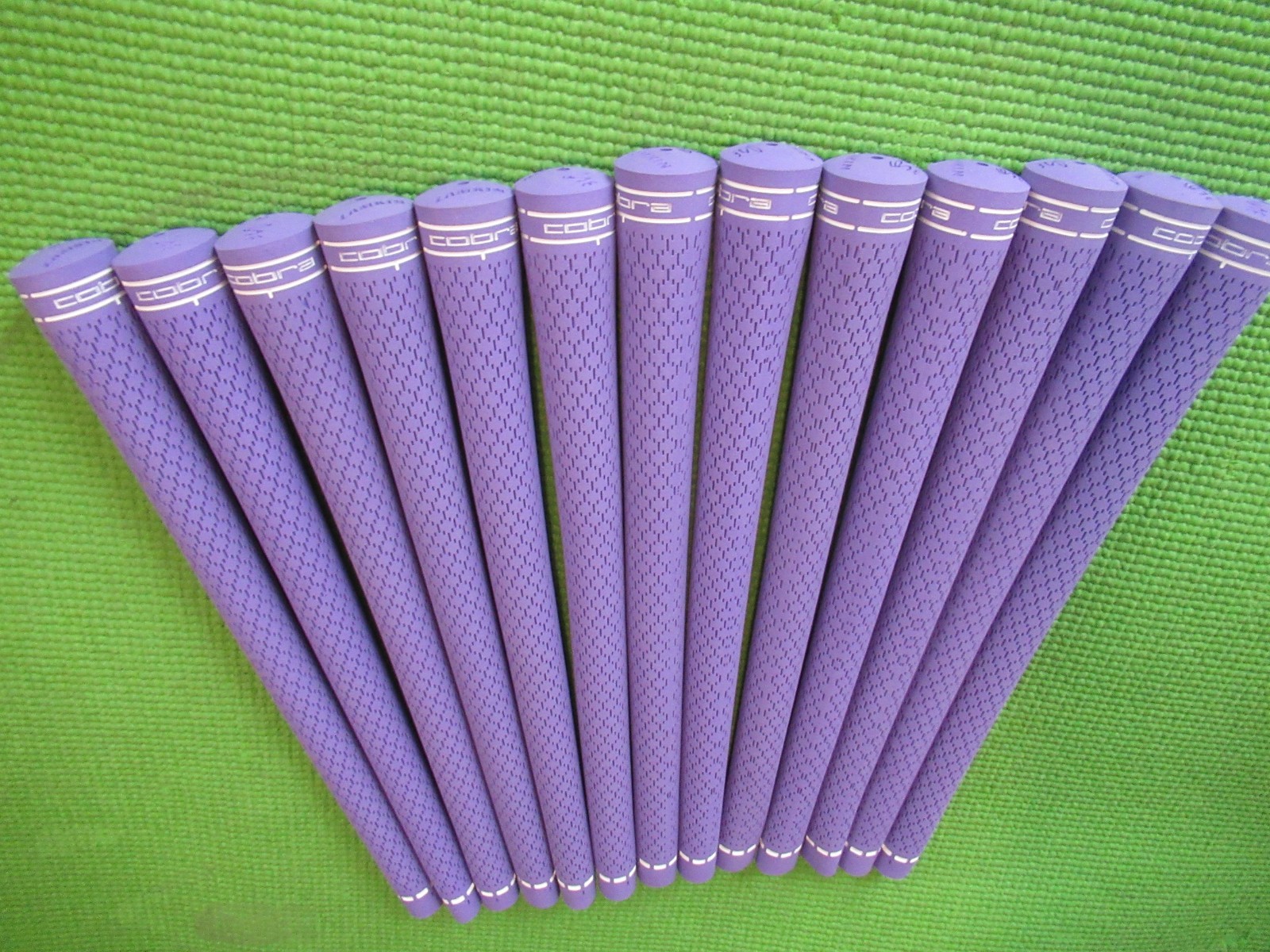 Lot set 13 new cobra lamkin  womens ladies purple  ribbed golf grips