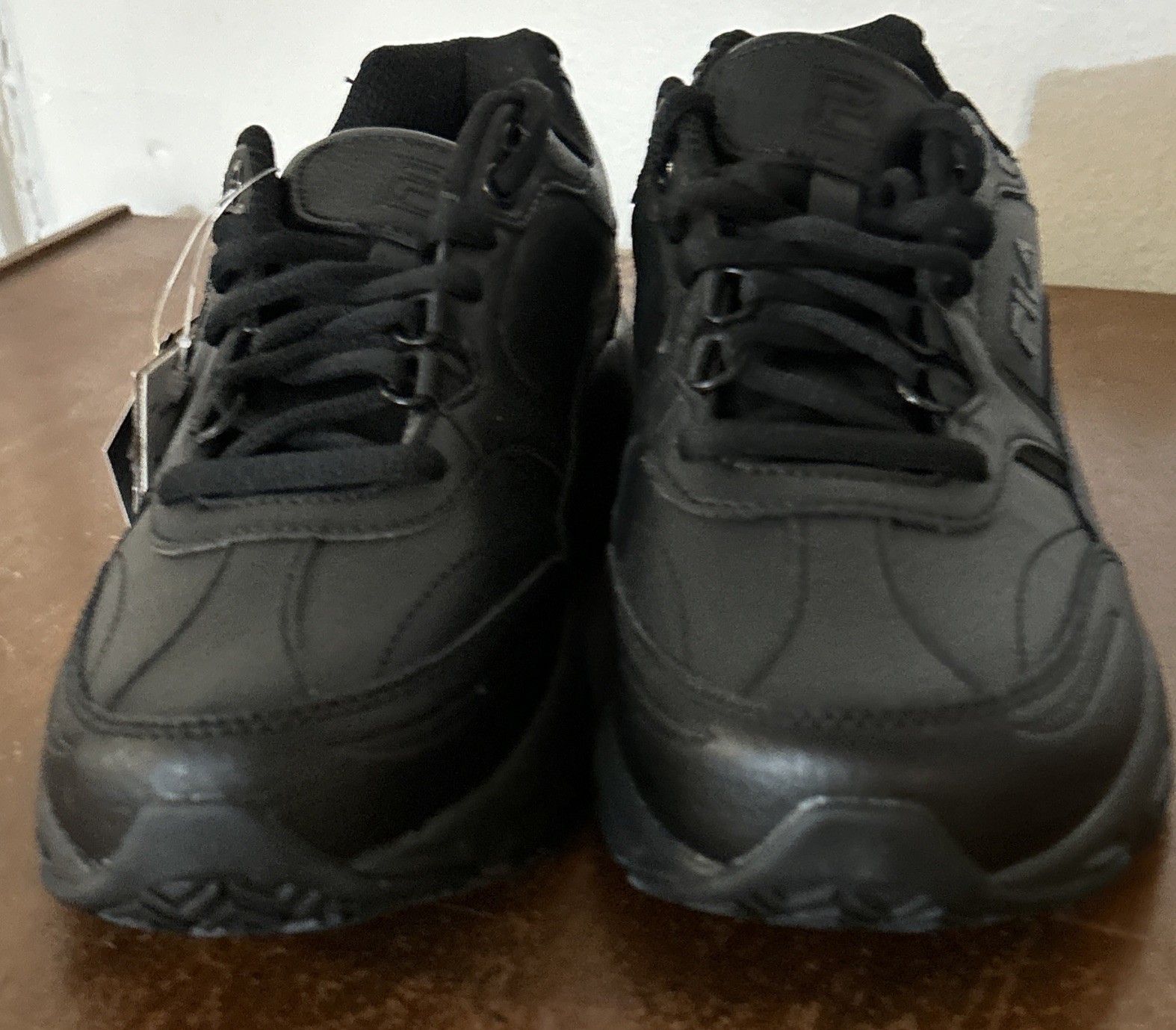 FILA Workshift SR Sneaker, Black, Women’s Sz 7 Wide, 5SGW0002-001, New In Box!