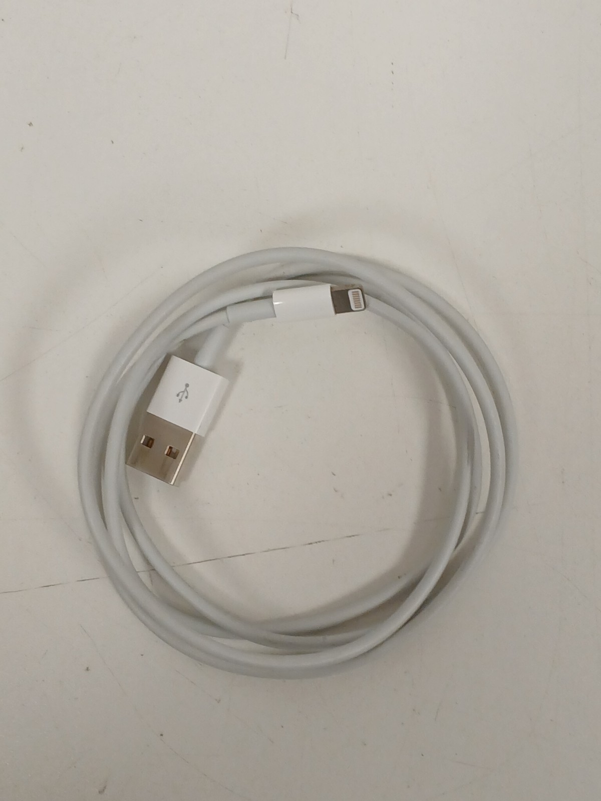 Apple Lightning to USB Cable 3.2ft (1m) A1480